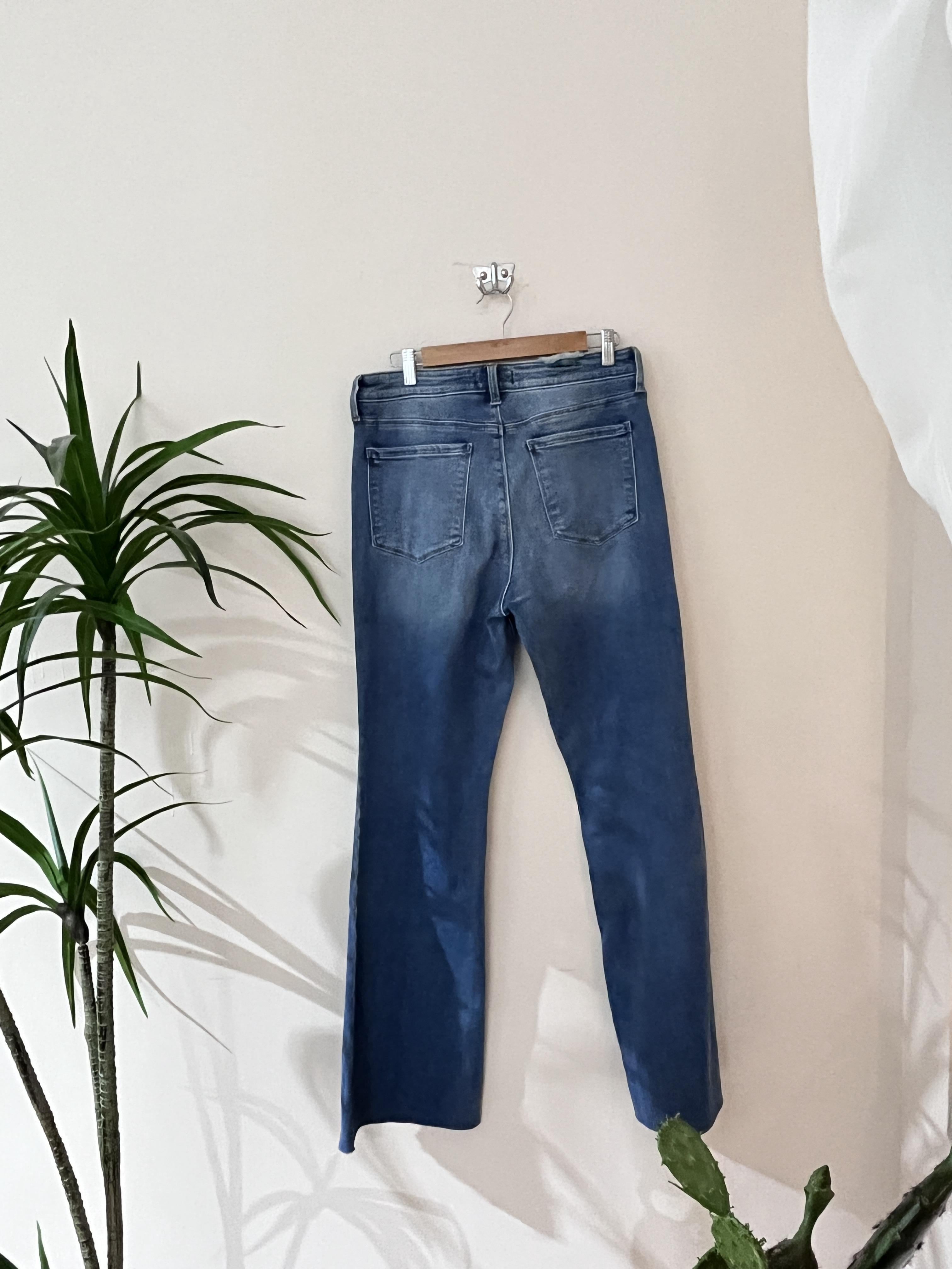 GENUWIN Medium-Stretch Jeans